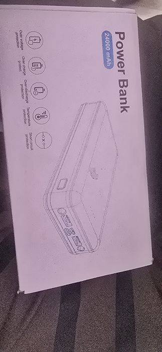 Power bank 24000 mAh с бързо зареждане, черна, с фенерче XHC-PD-T8