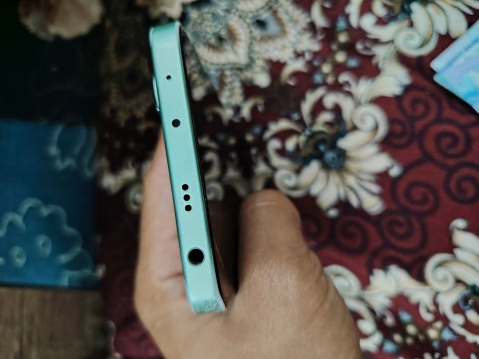 Redmi note 13 bor