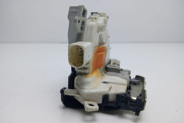 Broasca usa stanga fata 8J1837015C Audi A5 8T