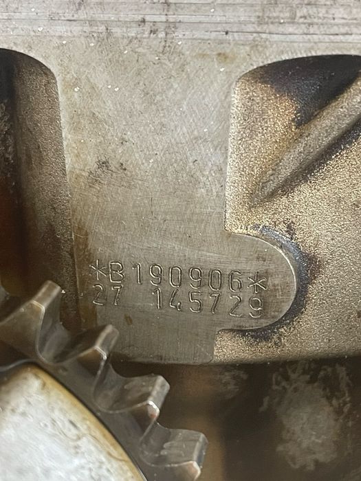Capac Chiulasa Cu 2 Axe Came Volkswagen Touran 1T1, 1T2 2003 - 2010 1.