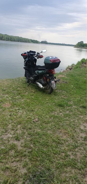 Продам скутер танк