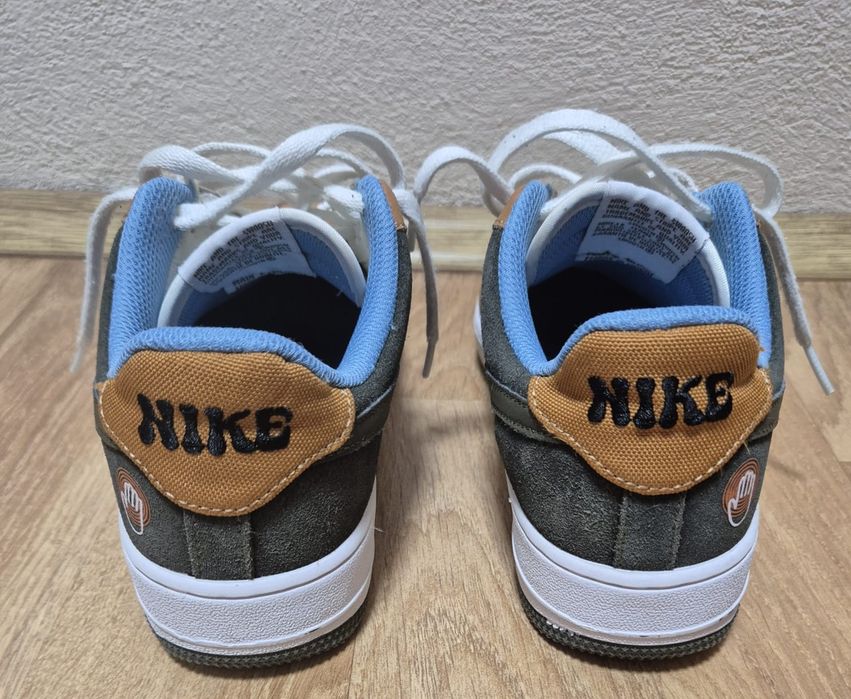 Adidasi Air Force 1