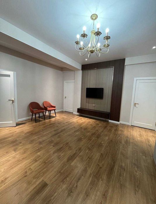 Продается 4х Комнатная  130 м2 ЖК ANOR Яккасарайсикй р-н