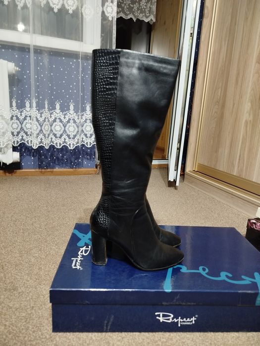 Продам сапоги женские