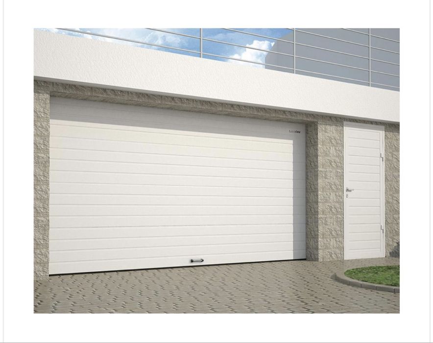 Секционные гаражные ворота