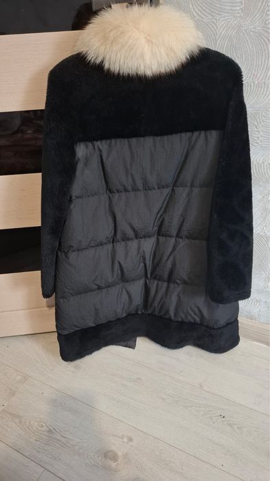 Продам зимнию куртку