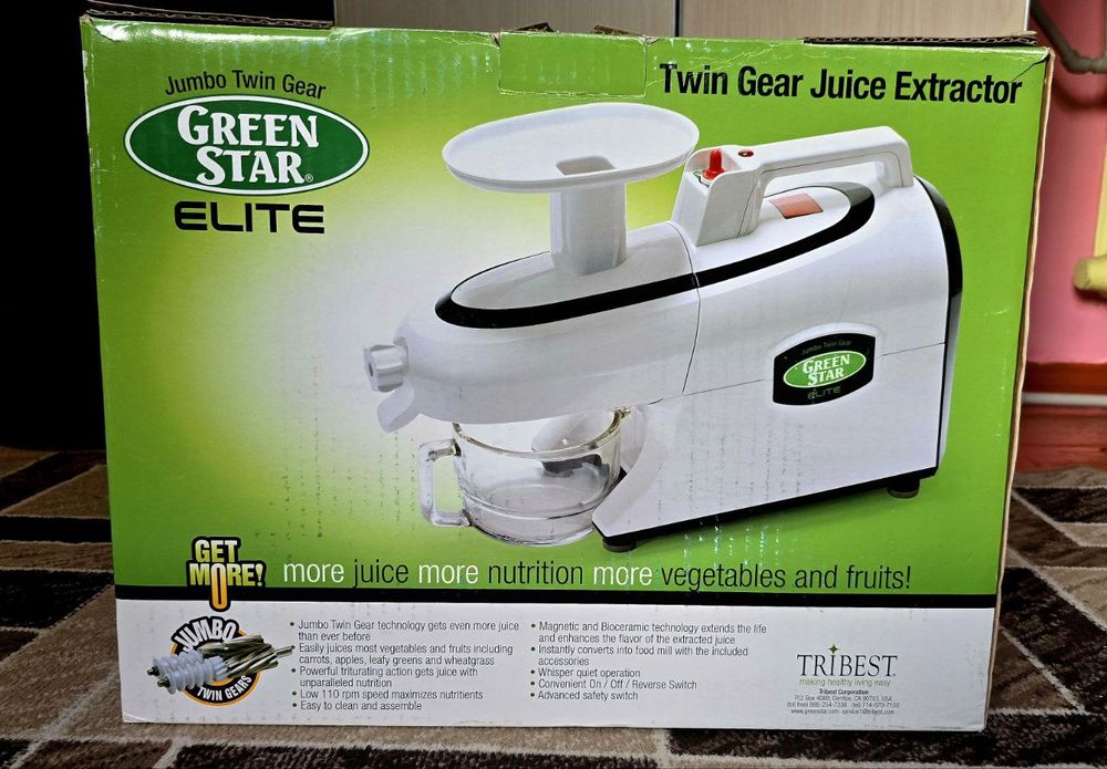 Шнековая горизонтальная соковыжималка