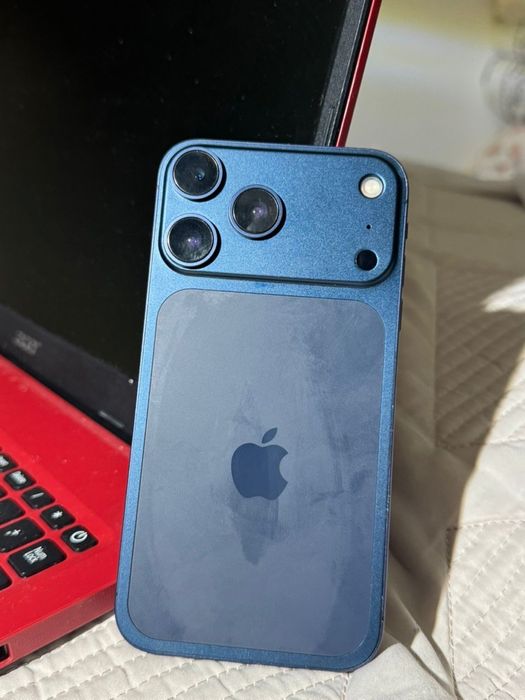 Айфон хр с коропкамен