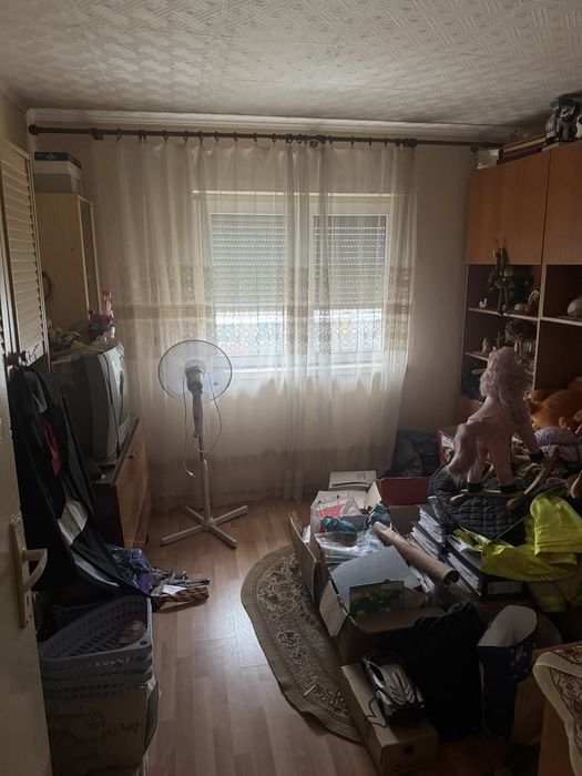 De vanzare apartament cu 3 camere