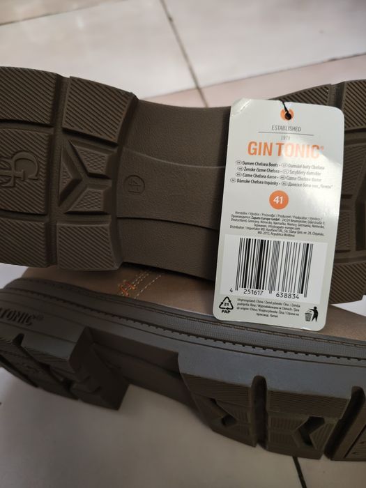 Обувки. Чисто нови 41 номер