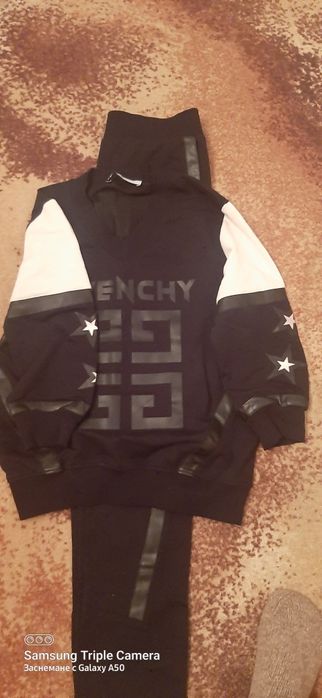 Маркови дамски екипи