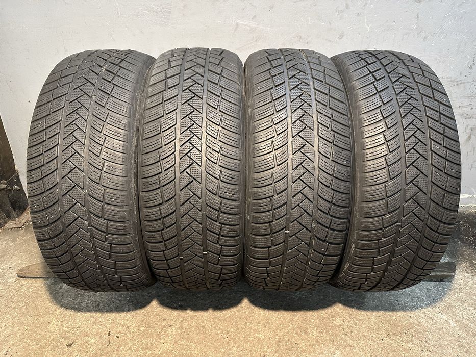 Гуми 255/55/19 VREDESTEIN Winter Pro