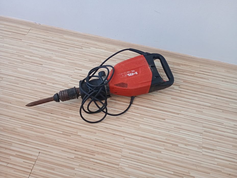 Picamer, demolator Hilti TE 1000 AVR