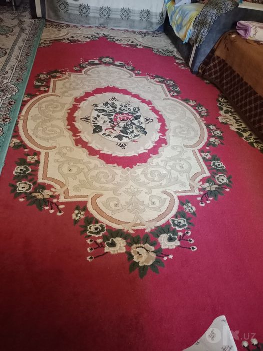 Гилам сотилади, продается ковёр