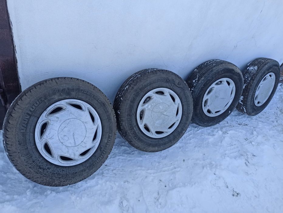 Продам резину 195/14с с дисками