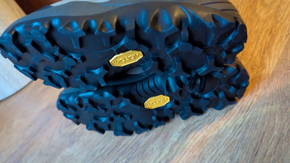 Туристически обувки Rossignol