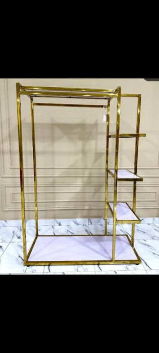 Стеллаж , вешалки для одежд