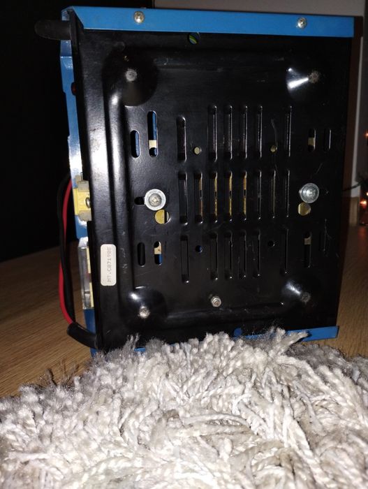 Redresor bun !! 6-12V -  75Ah - 65W