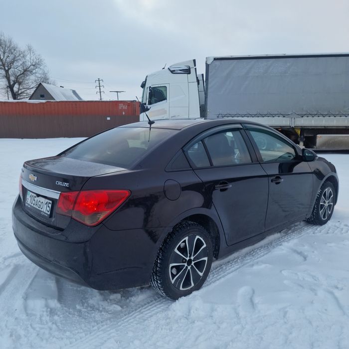 Продам chevrolet cruze 2014 АКПП