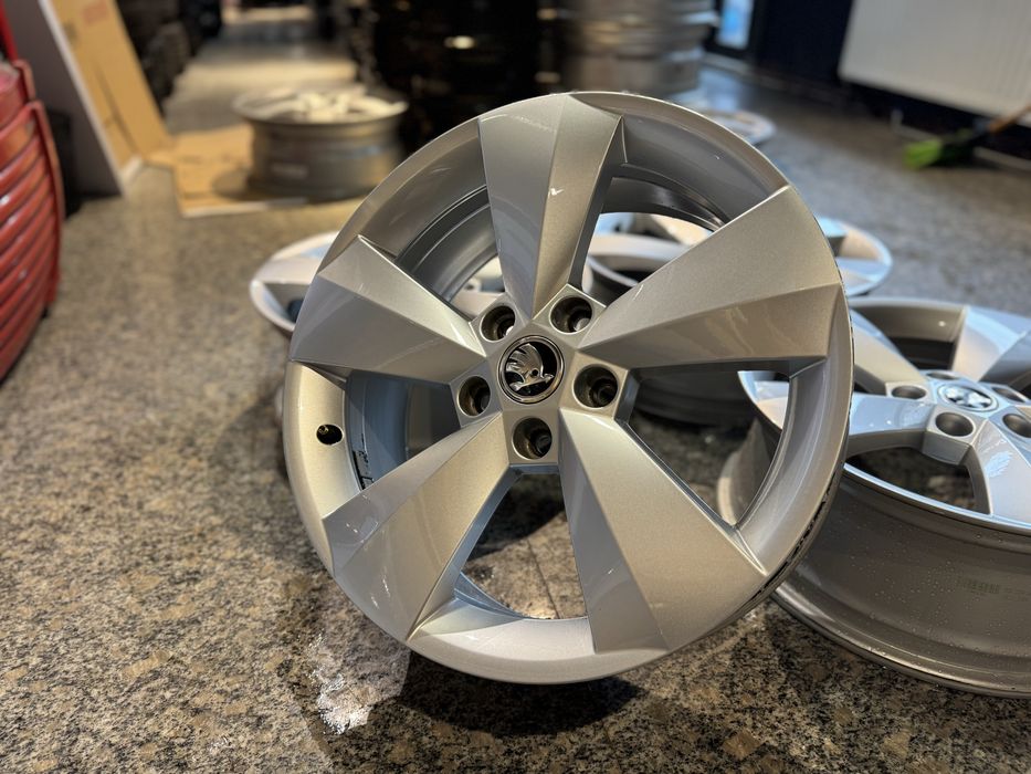 Jante Aliaj 17 5x112 Original Skoda Kodiaq Superb Octavia