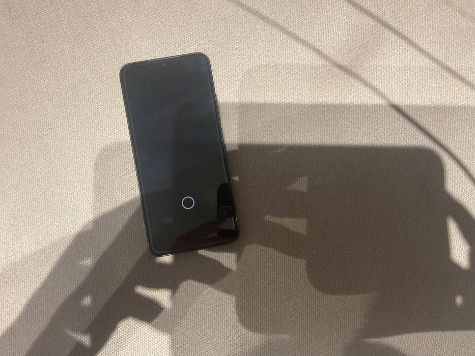 Продам Xiaomi 15 pro