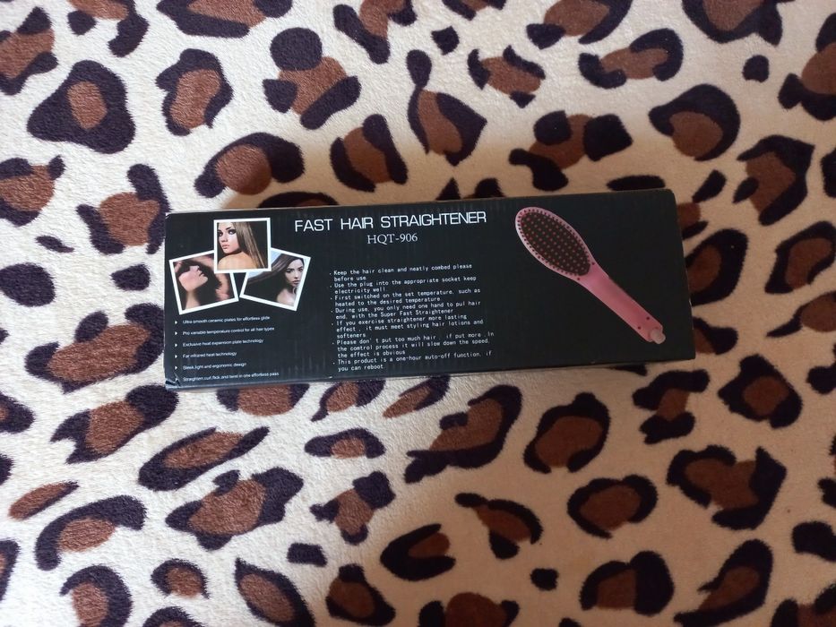 Perie pentru îndreptat părul