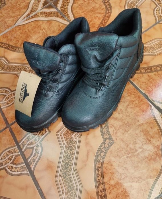 Joma si Bocanci protectie  piele,panza ,42