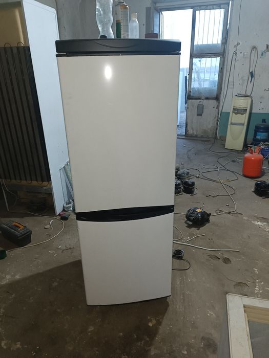 Холодильник елджи