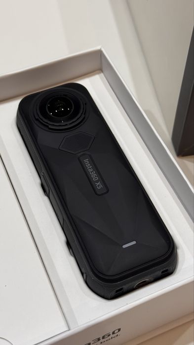 Insta360 X5 комплект