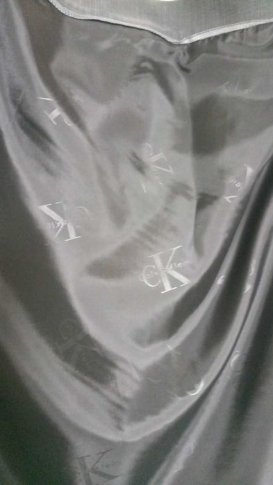 нов дамски костюм от качественa материя, номер 54