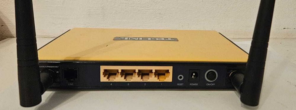 Модем Router Wi FI TP-Link TD-W8960N