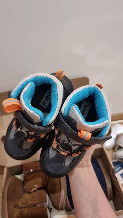 Продам  ботинки детские