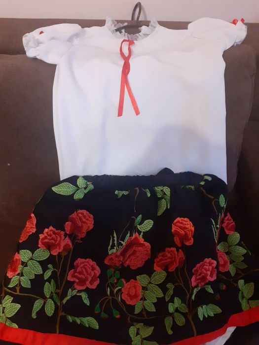 Рокли за танци или карнавал