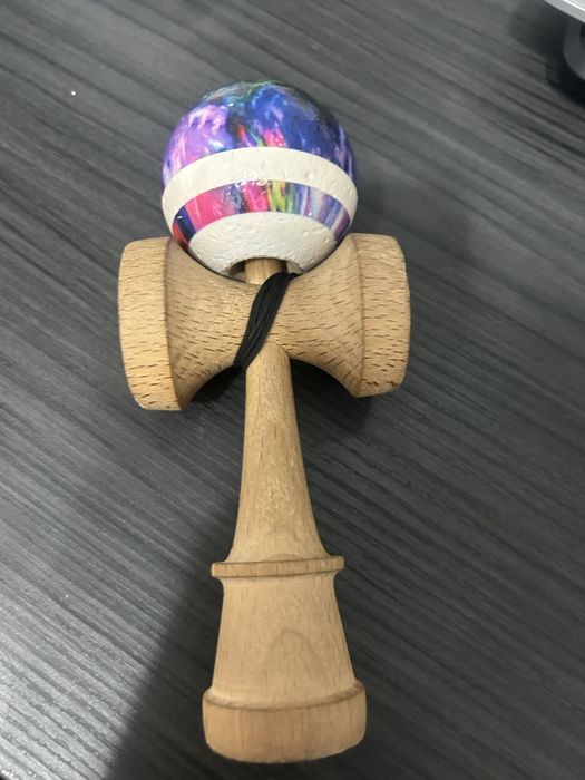 Kendama tie dye
