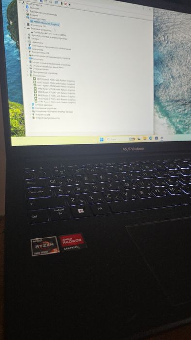 Продам ноутбук Asus Vivobook 14/15