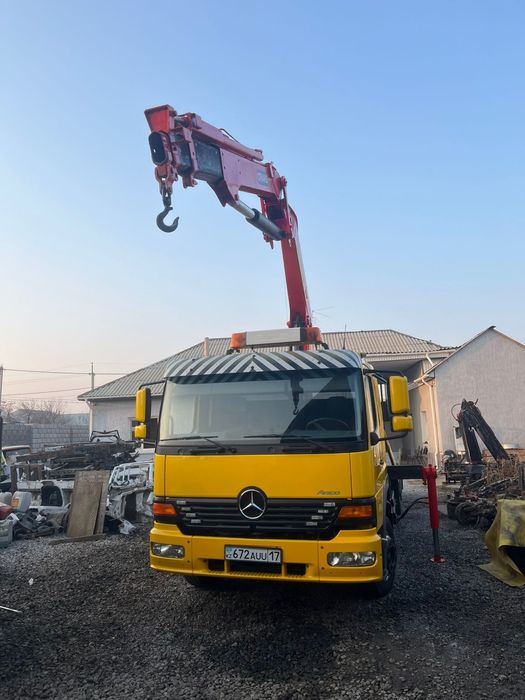 Мерседес Атего манипулятор эвакуатор
