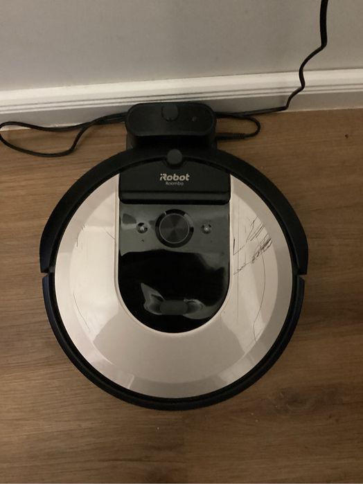 iRobot Roomba i6