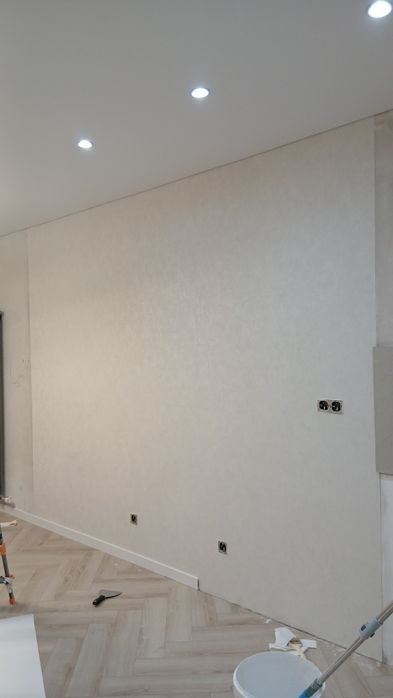 Поклейка обоев качественно