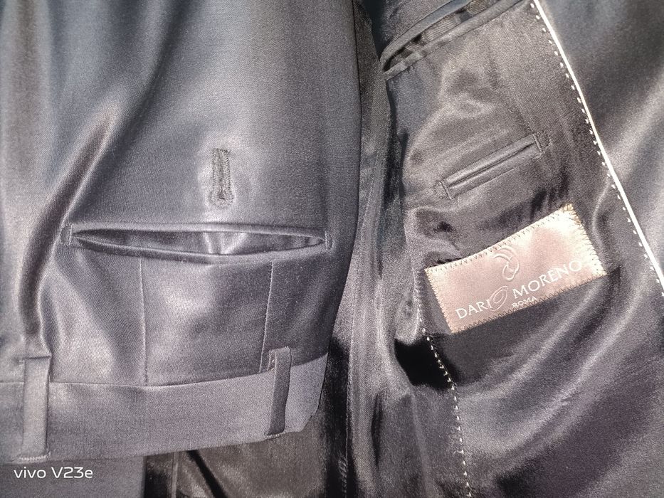 Костюм черный р 46