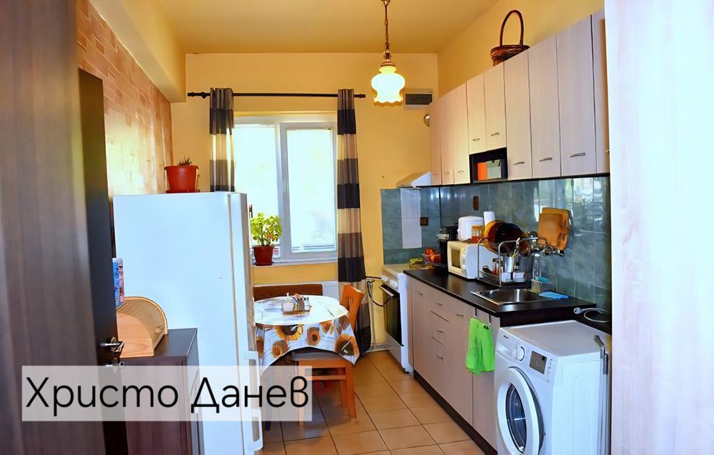 Продава 3-стаен апартамен ТОП цена