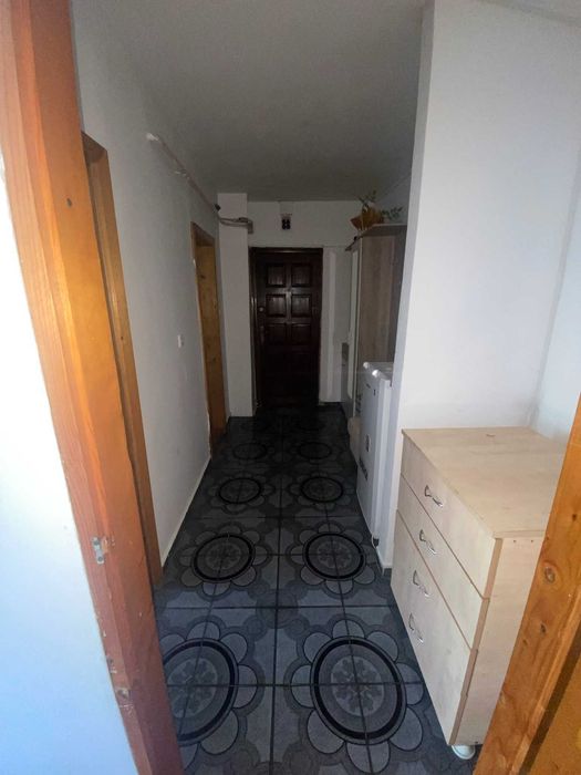 Garsoniera de vanzare