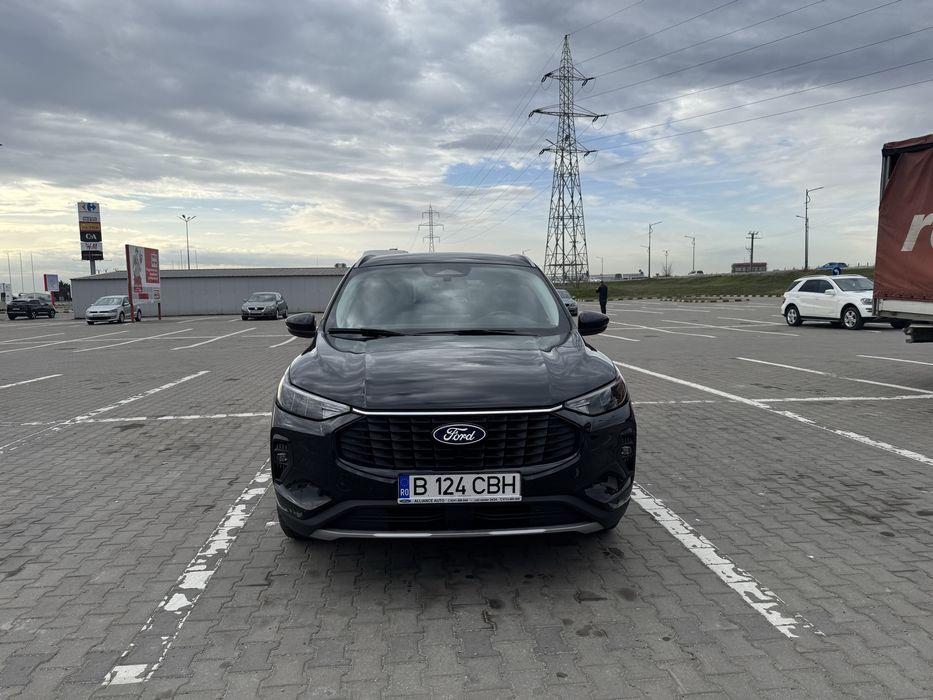 Vand Ford Kuga 1,5 benzina