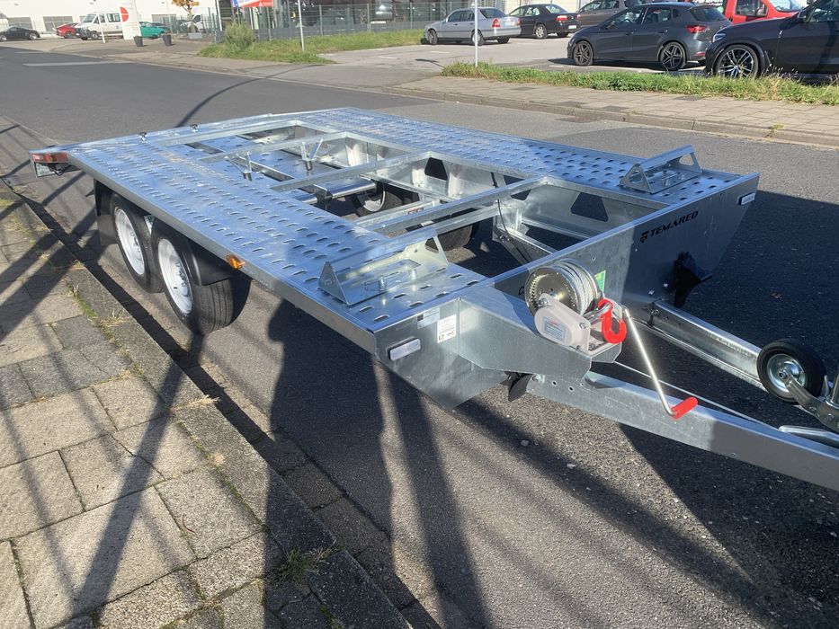 Vand platforma / trailer auto 4,5M 2700 KG NOU