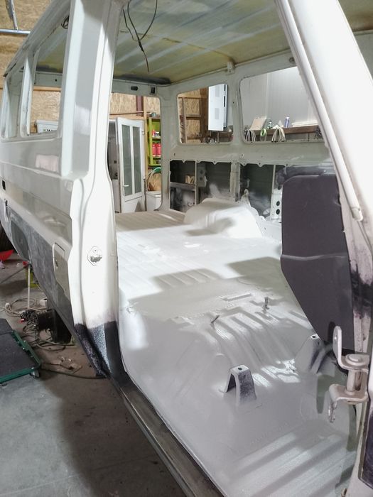 Toyota Land Cruiser HZj75