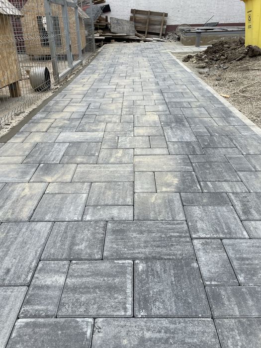 Transformam curtea ta | Montaj pavele Brasov | Borduri