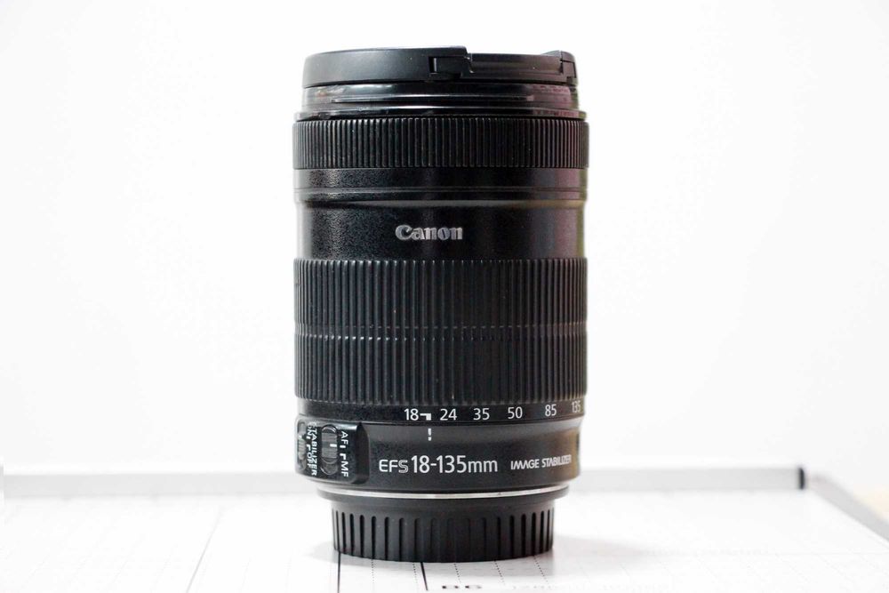 CANON 18-135 IS sotiladi