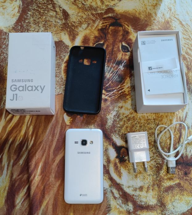 Продам Samsung j1