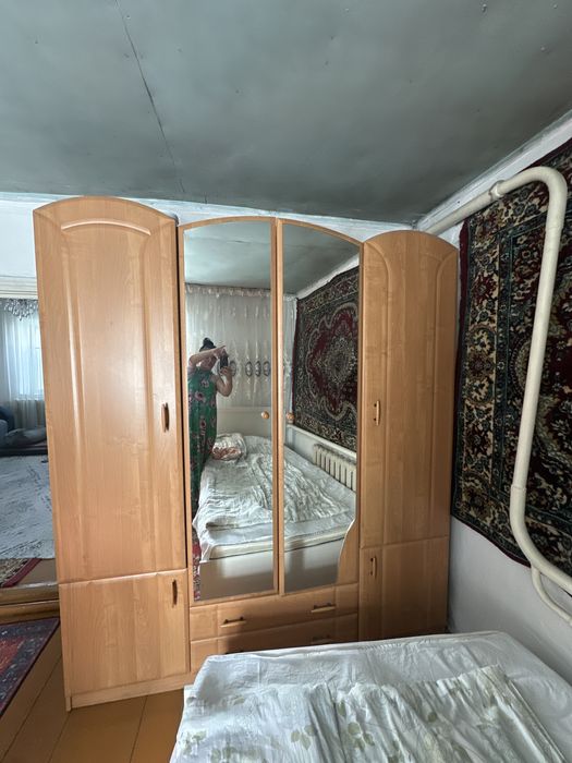 Продам шифоньер б/у