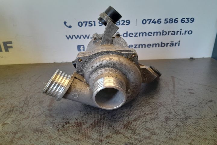 Pompa apa 702853 702853 BMW Seria 3 E93