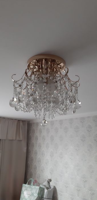 Продажа Люстры б/у.